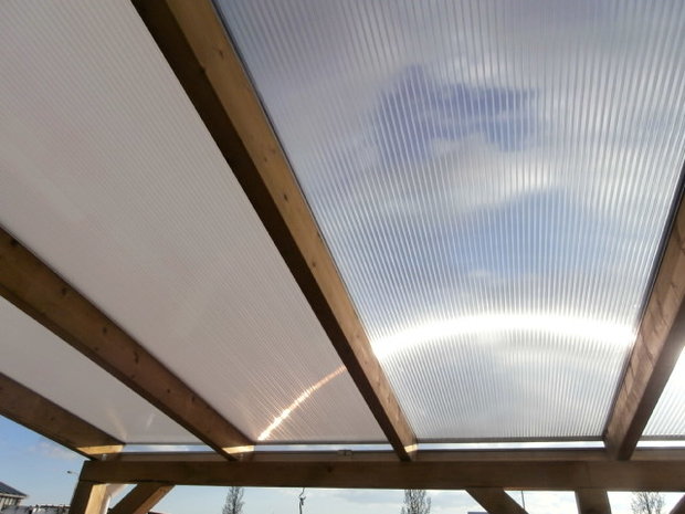 Bovenbouw dak polycarbonaat (10m breed en 5m diep) - Helder (lichtdoorlatend 75%)